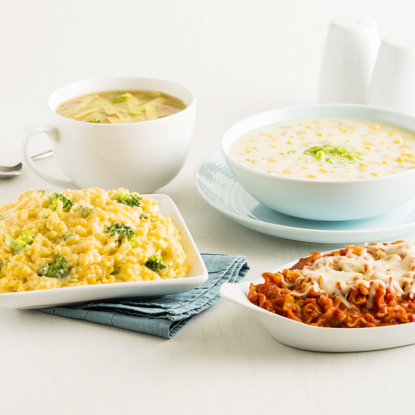 "Augason Farms Lunch & Dinner Emergency Food Supply - 11.03 lbs, 21,020 calories, 40-year expertise in emergency food."