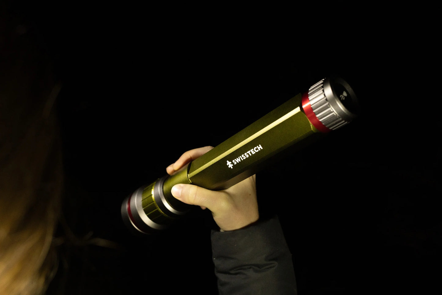 "6500 Lumen Rechargeable LED Flashlight - dual power AA/USB, built-in charging bank, and IP67 waterproof design."