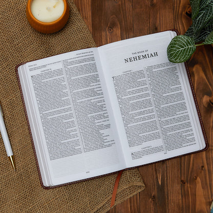 KJV Holy Bible - Elegantly Bound Black Leather-Look Edition, Red Letter Comfort Print, Perfect Gift for Any Occasion