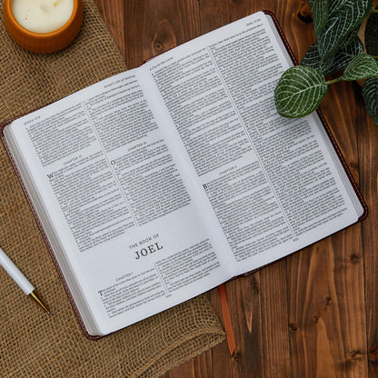 KJV Holy Bible - Elegantly Bound Black Leather-Look Edition, Red Letter Comfort Print, Perfect Gift for Any Occasion